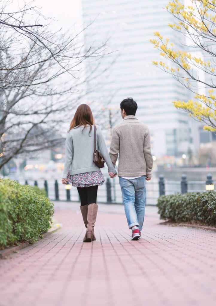 デートをする男女