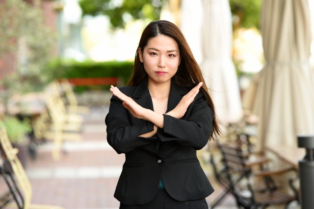 バーでナンパしてグダ(拒否)られた時の対処法